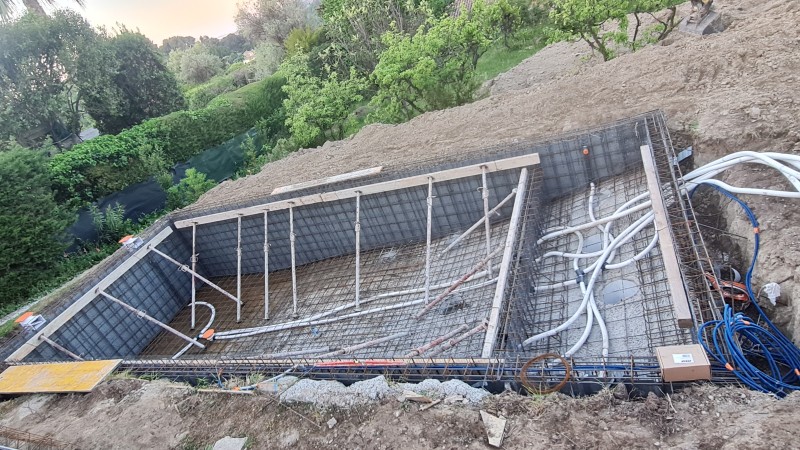 prêt à recevoir le béton  à Vence