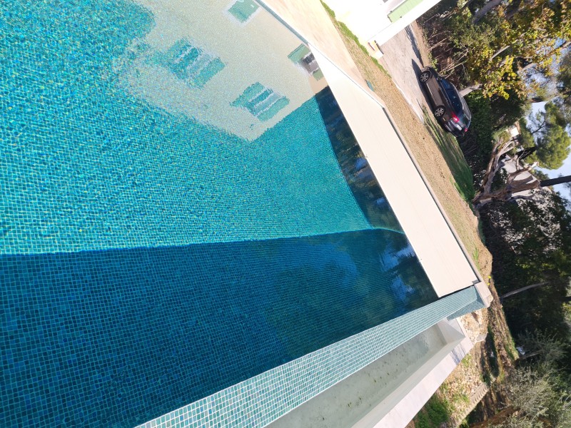 Logintec pisciniste béton Alpes Maritimes